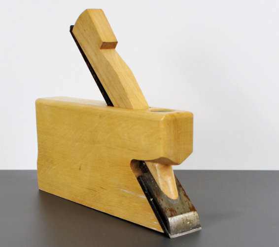 Holz. Manuelle Verfahen. Hobel.